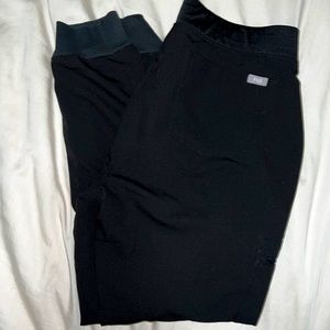 Medium Black Zamora Jogger scrub bottoms. FIGS.